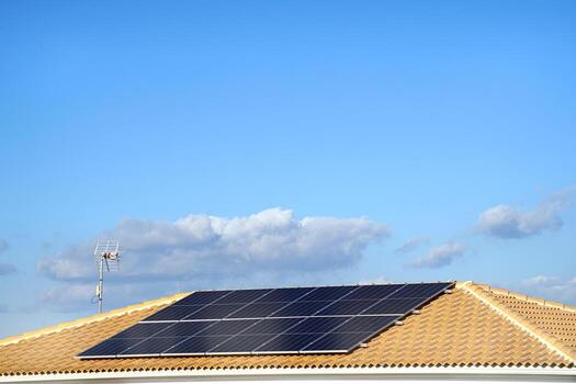Roofing and Solar Upgrades That Add Lasting Home Value